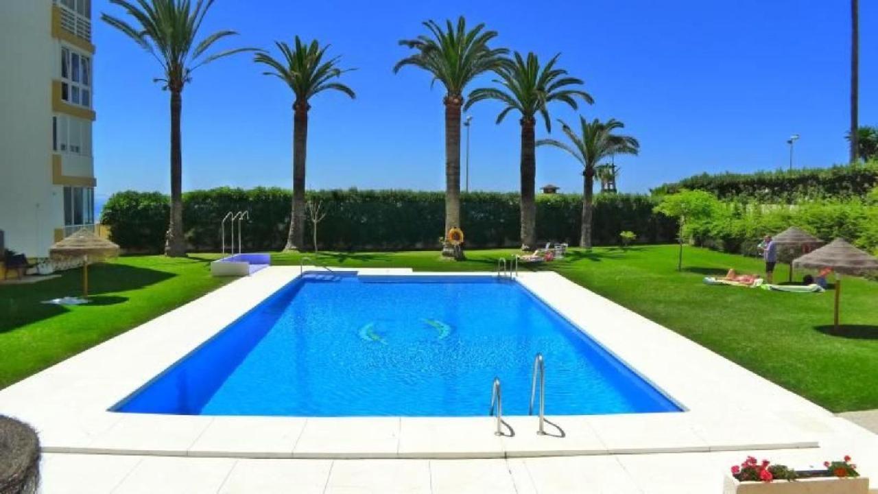 Studio Beso del Mar Appartamento Nerja Esterno foto